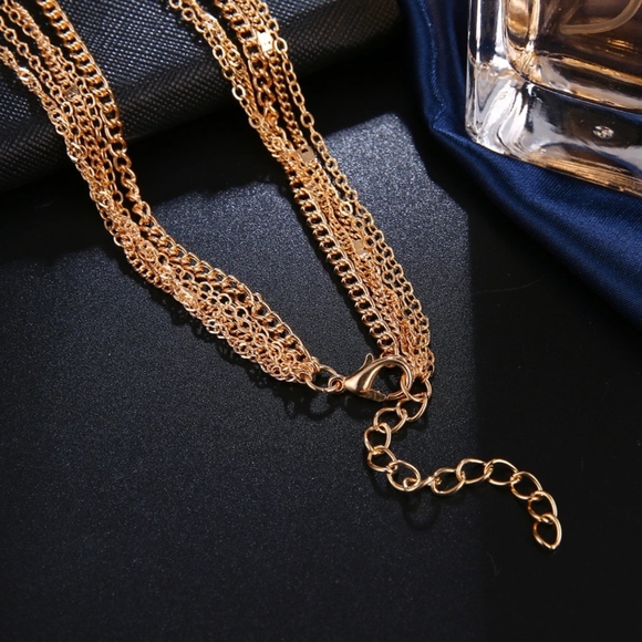 NEW Dainty multi-layer rose & cross charm necklace - Picture 4 of 5